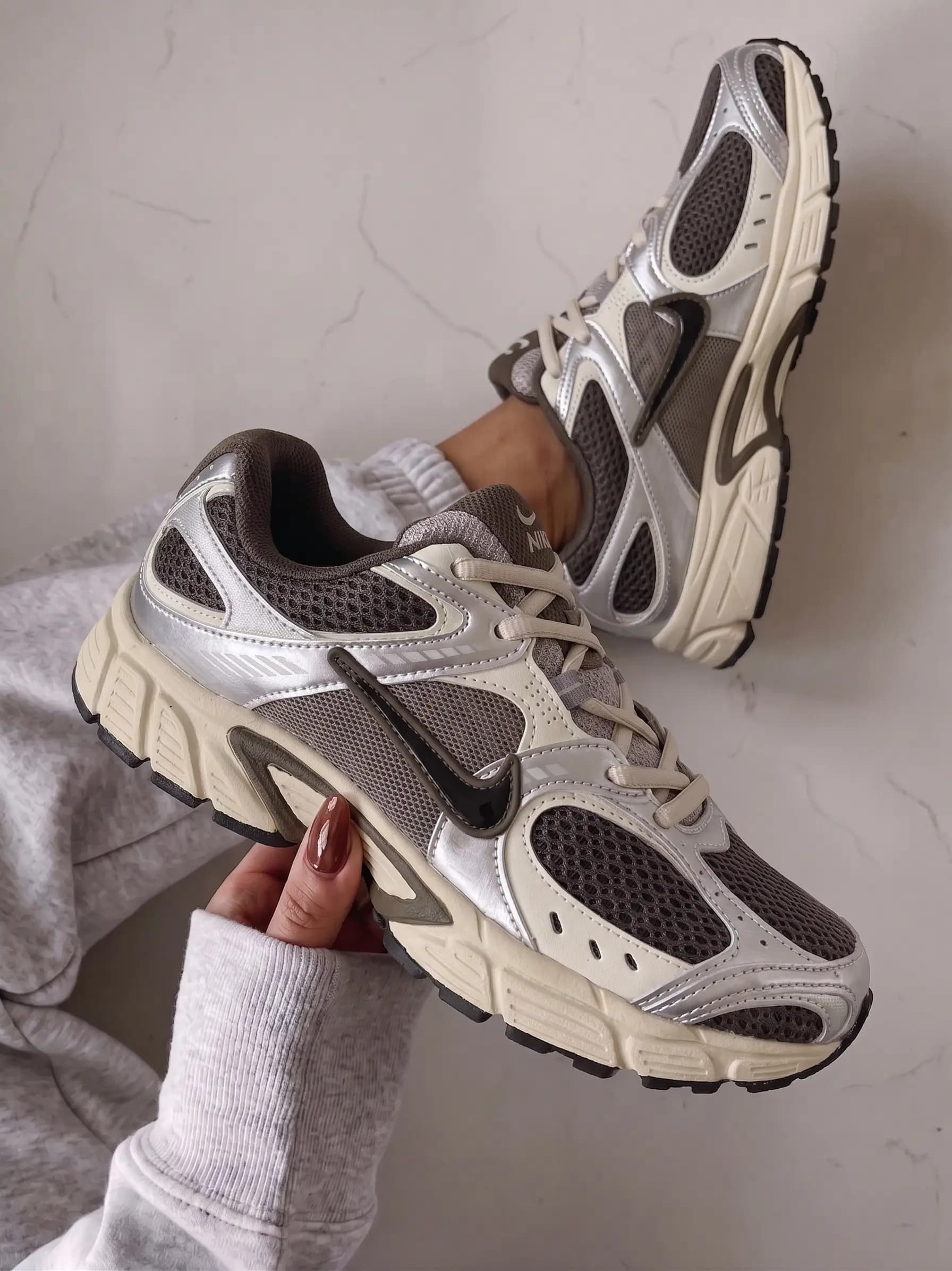 Nike V5 RNR