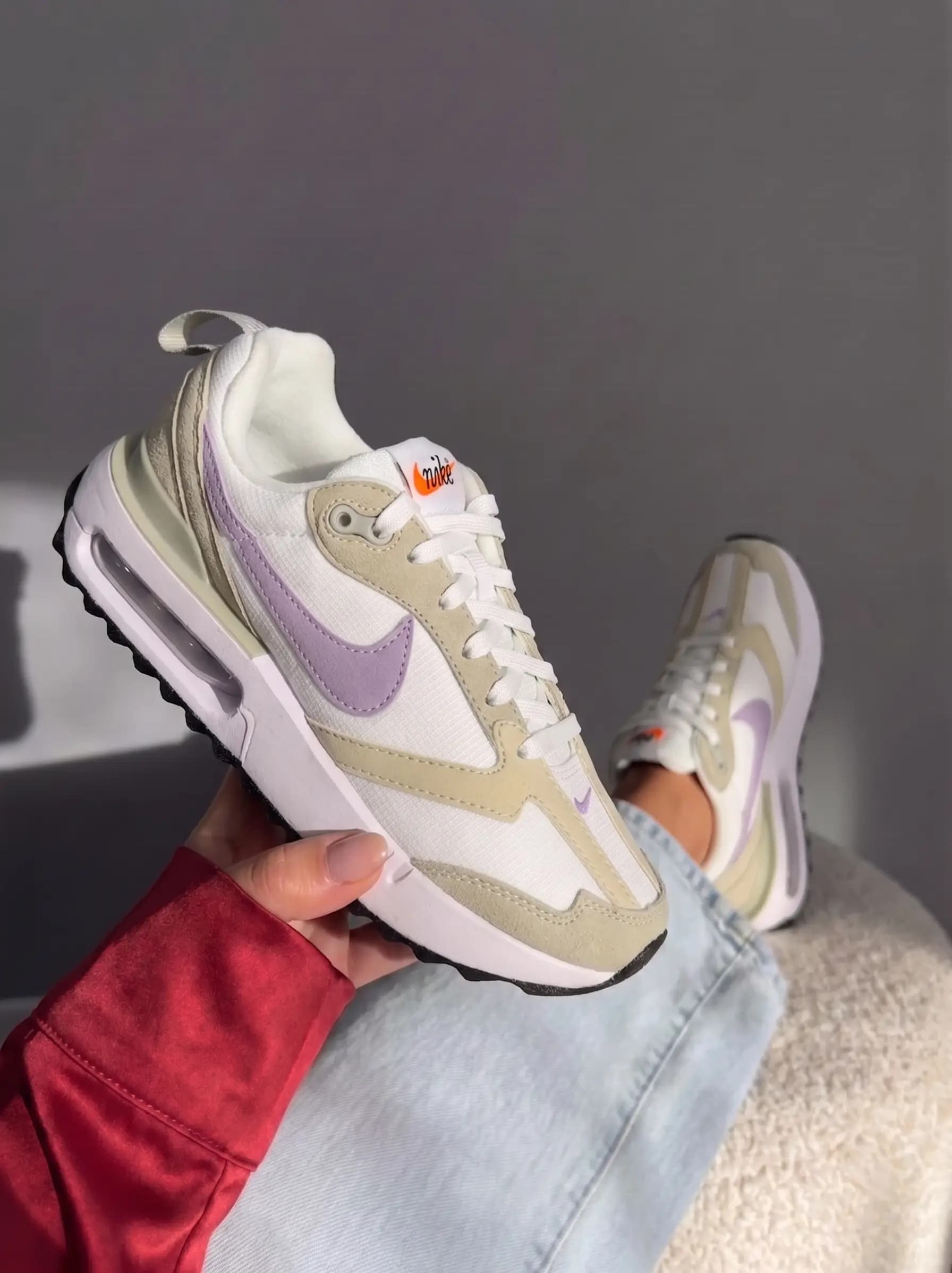 Nike Air Max Dawn