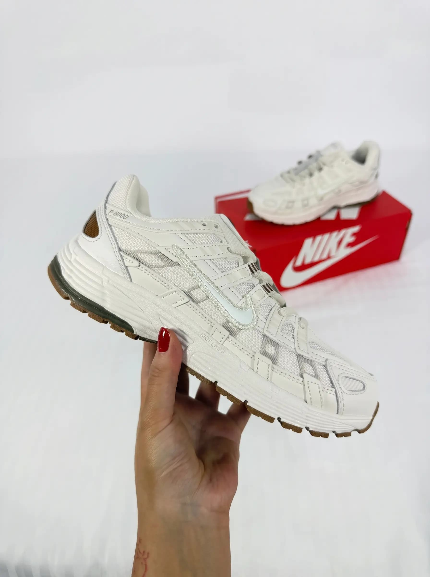 Nike P-6000