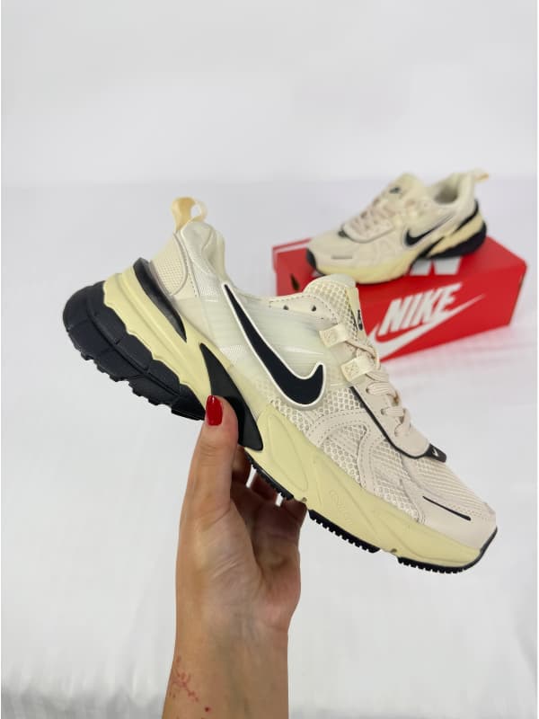 Nike V2K Run