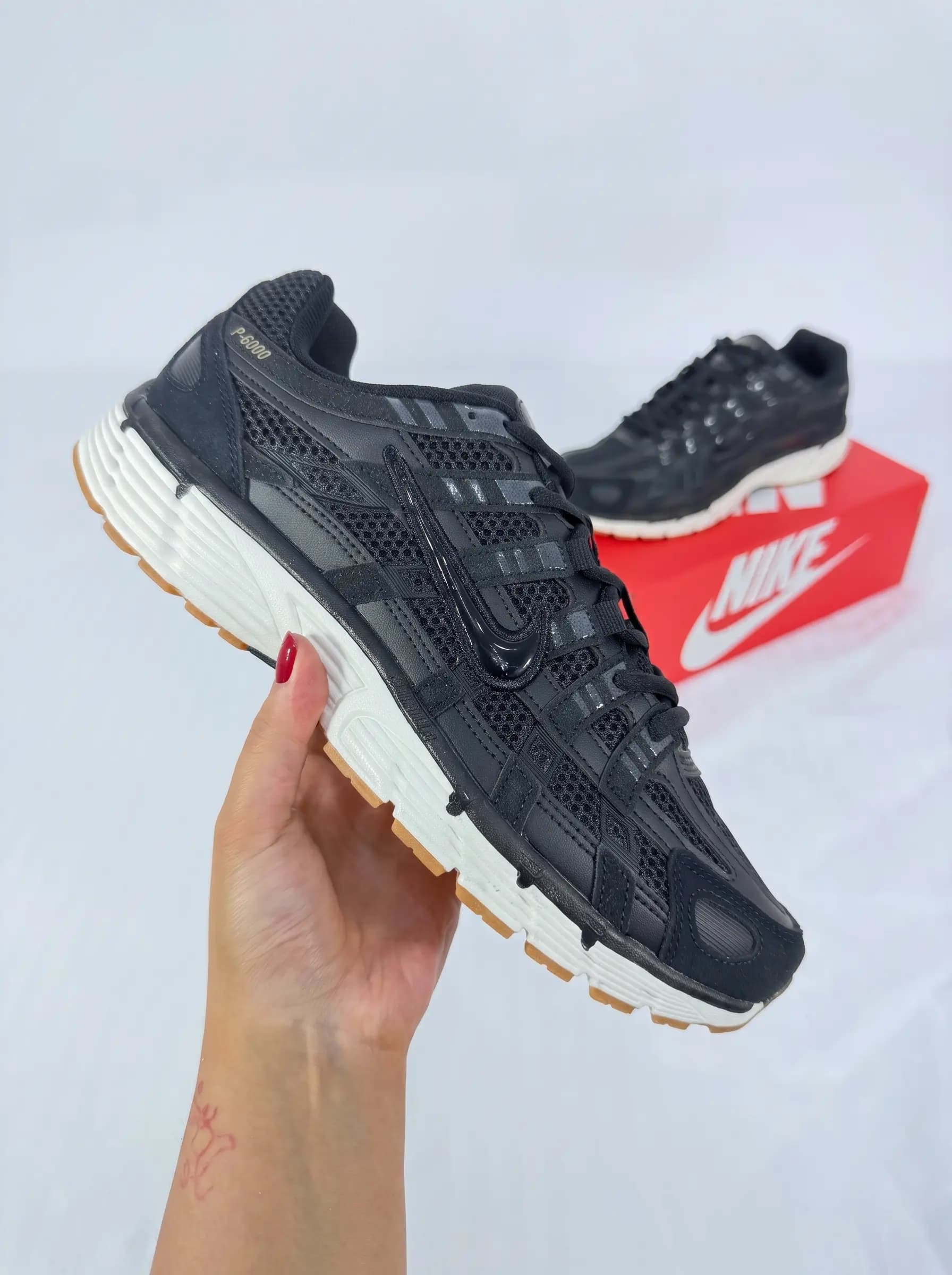Nike P-6000