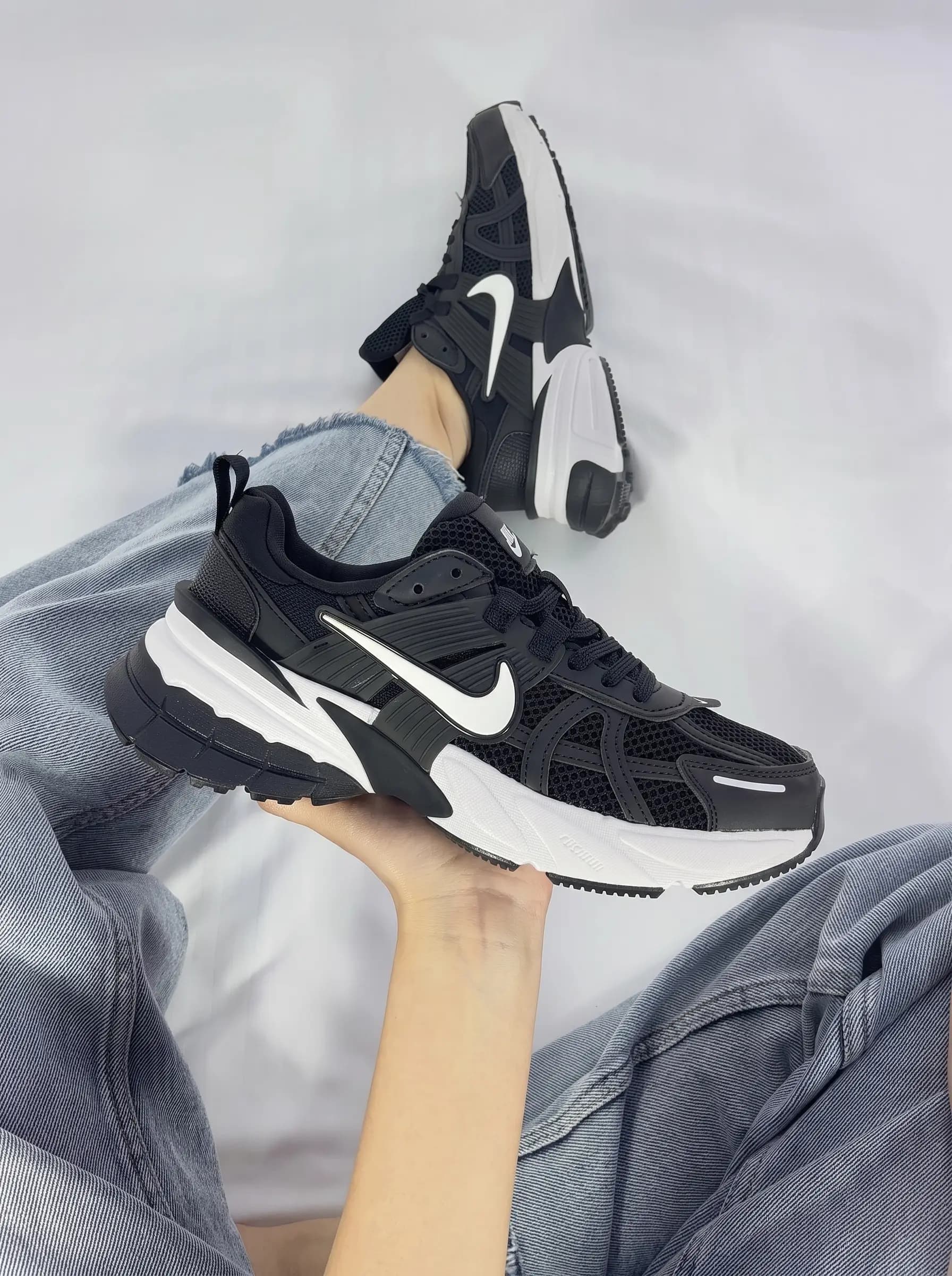 Nike V2K Run